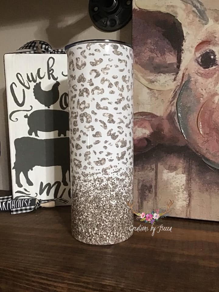 Gold glitter leopard tumbler